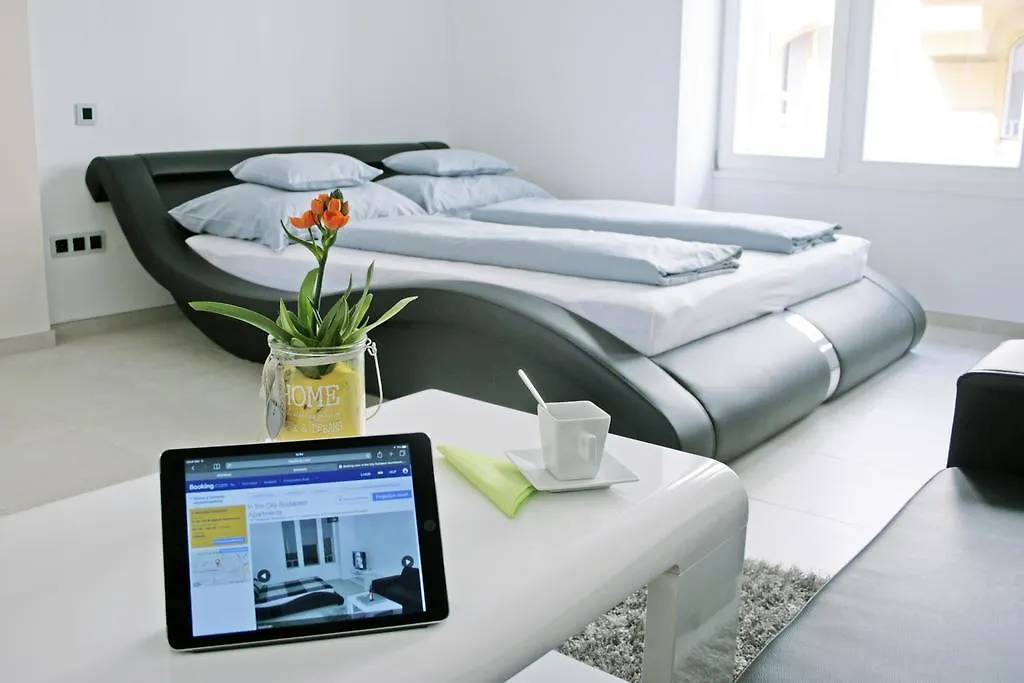 In The City Budapest Apartments 0*,  Macaristan